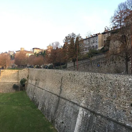 Apartamento The Little House In Bérgamo