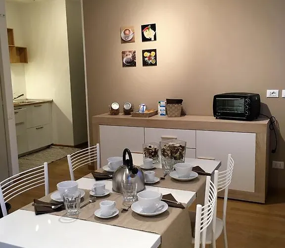 The Little House In Apartament Bergamo